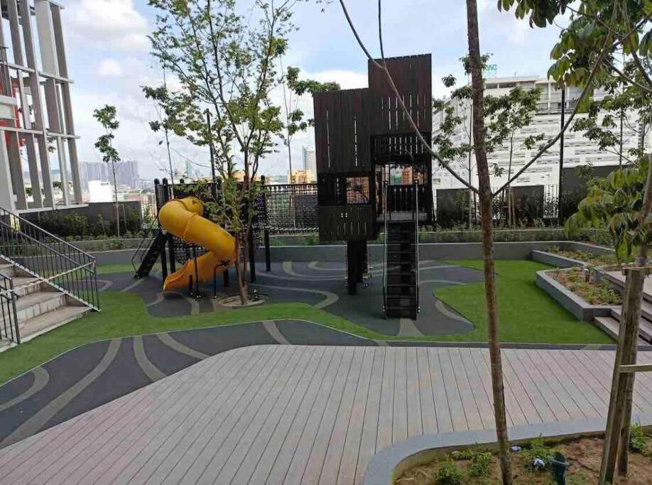 1+ 1 Bedroom 4-5Pax/Klcc/ Bukit Bintang/City View/Mrt Kuala Lumpur Exterior photo