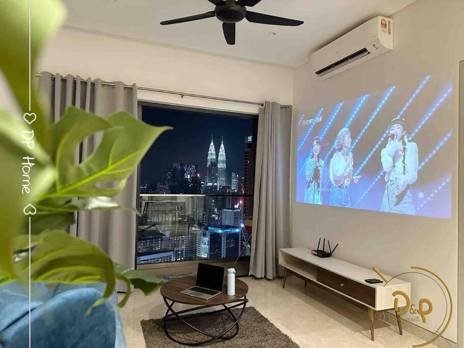 1+ 1 Bedroom 4-5Pax/Klcc/ Bukit Bintang/City View/Mrt Kuala Lumpur Exterior photo